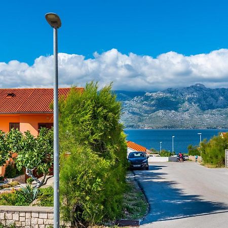 Lovely Apartment In Razanac With Wifi Exteriér fotografie