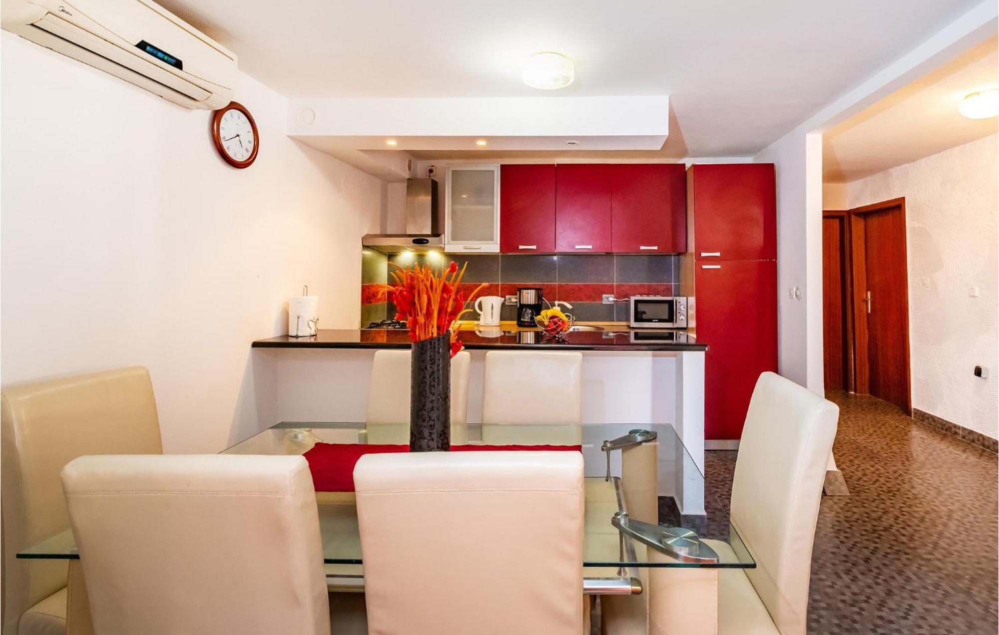Lovely Apartment In Razanac With Wifi Exteriér fotografie